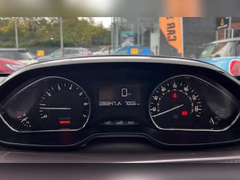 Used Peugeot 2008 2014 for sale - 79670185: Photo