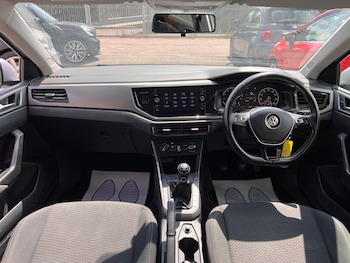 Used Volkswagen Polo 2019 for sale - 79583273: Photo