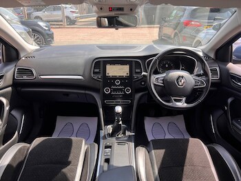 Used Renault Megane 2017 for sale - 79583260: Photo