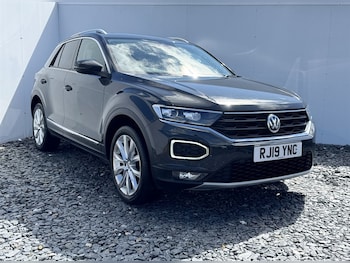 Used Volkswagen T-Roc 2019 for sale - 75704538: Photo