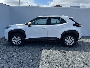 Used Toyota Yaris Cross 2023 for sale - 74950497: Photo