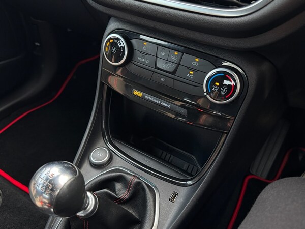 Used Ford Puma 2020 for sale - 74948016: Photo 16