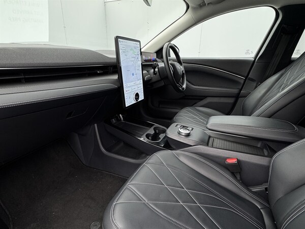 Used Ford Mustang Mach-E 2024 for sale - 76232003: Photo 12