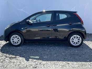 Used Toyota AYGO 2020 for sale - 78483840: Photo