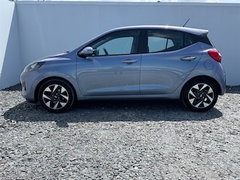 Used Hyundai i10 2023 for sale - 79301453: Photo