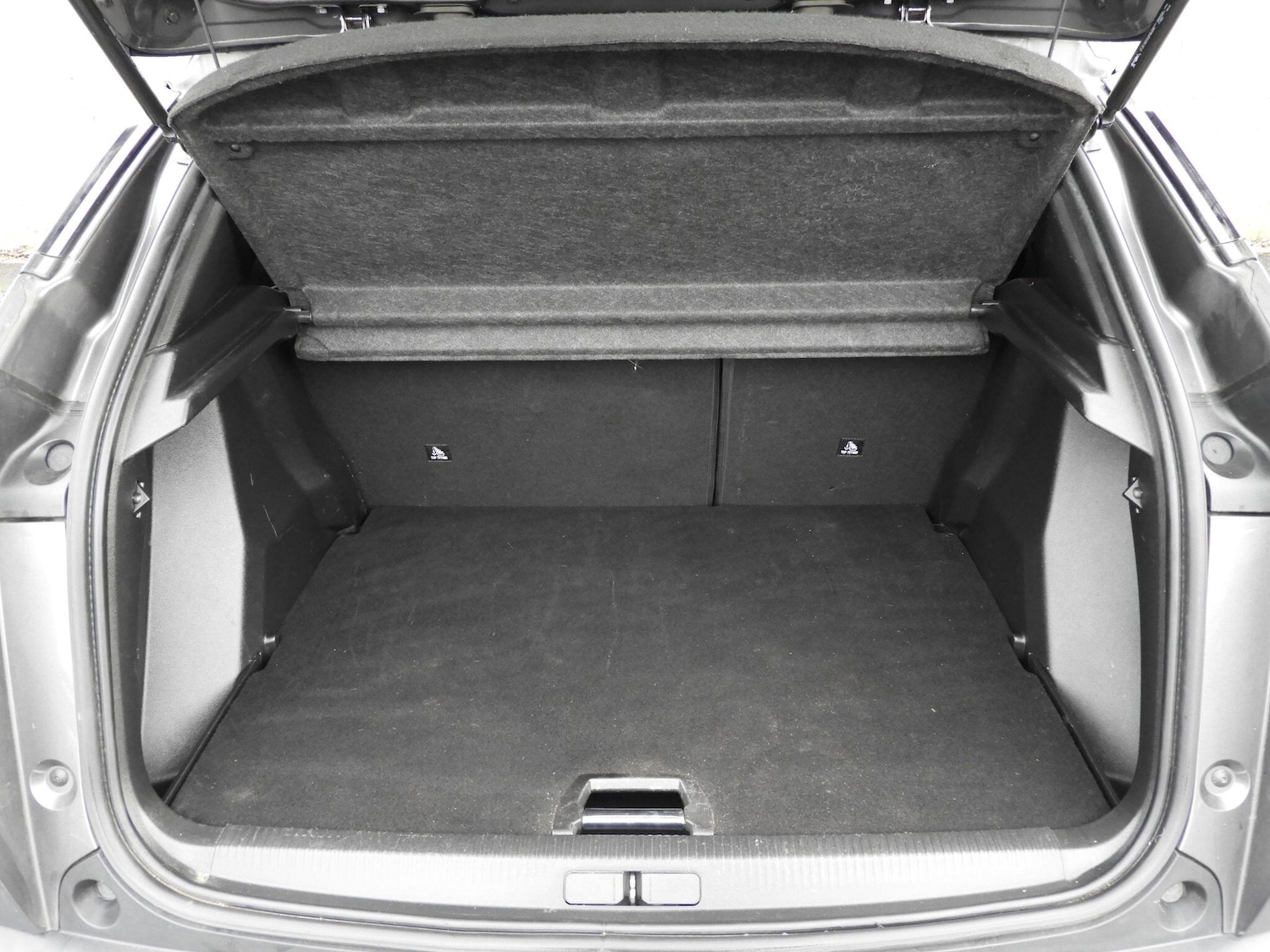 Used Peugeot 2008 2022 for sale - 77411057: Photo 9