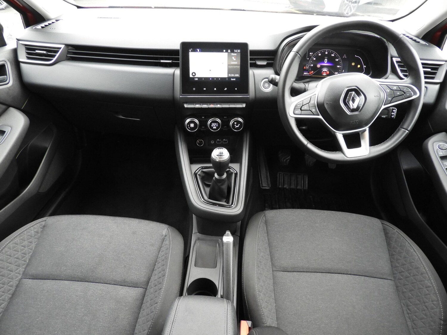 Used Renault Clio 2023 for sale - 77440037: Photo 15