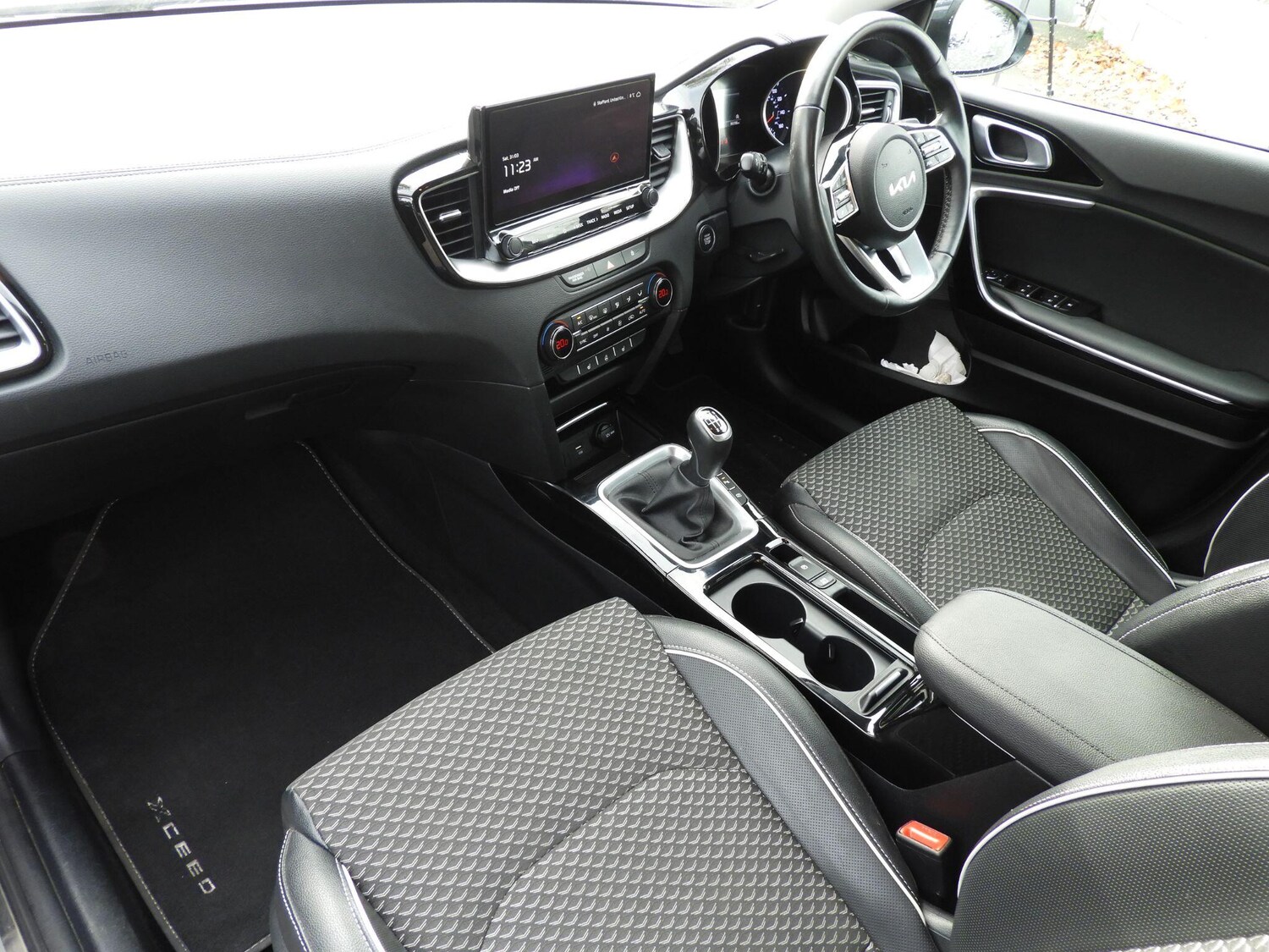 Used Kia XCeed 2023 for sale - 76432159: Photo 14