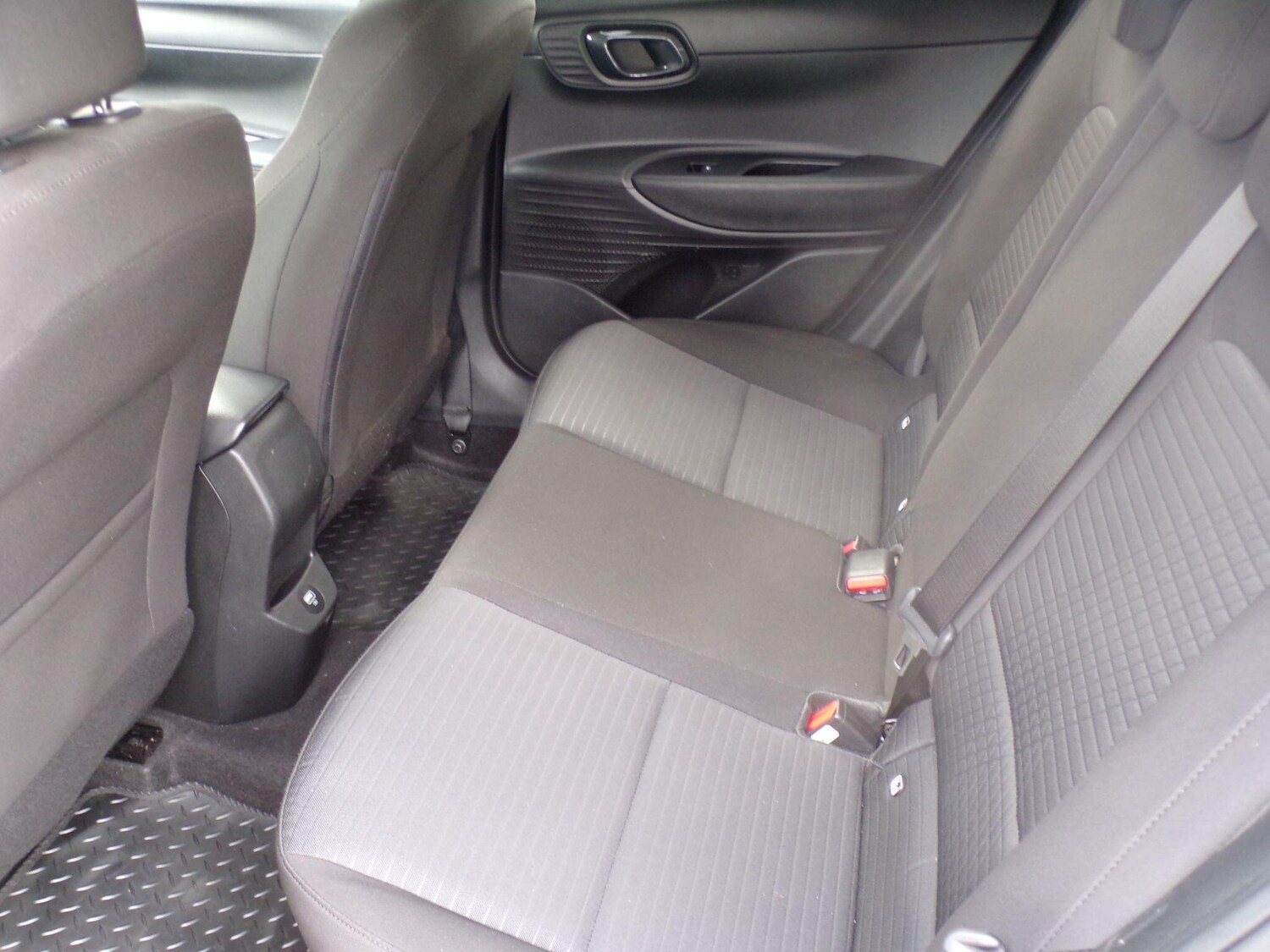 Used Hyundai i20 2023 for sale - 76200436: Photo 15