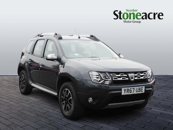 Used Dacia Duster 2017 for sale - 76296037: Photo
