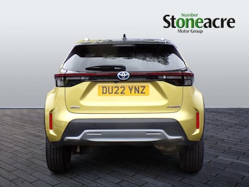 Used Toyota Yaris Cross 2022 for sale - 75400558: Photo