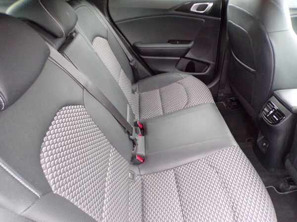 Used Kia XCeed 2023 for sale - 76159246: Photo 14