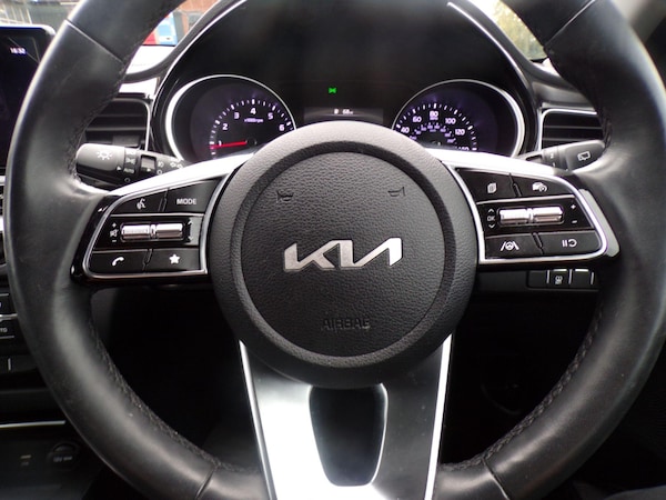 Used Kia XCeed 2023 for sale - 76159246: Photo 16