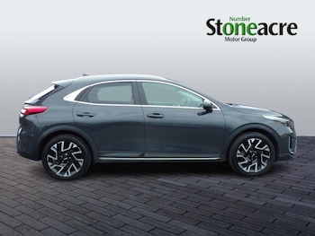 Used Kia XCeed 2023 for sale - 76159246: Photo 2