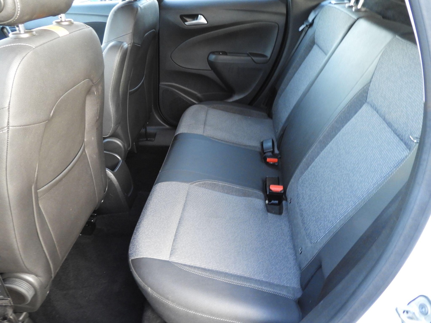 Used Vauxhall Crossland 2021 for sale - 76752479: Photo 18