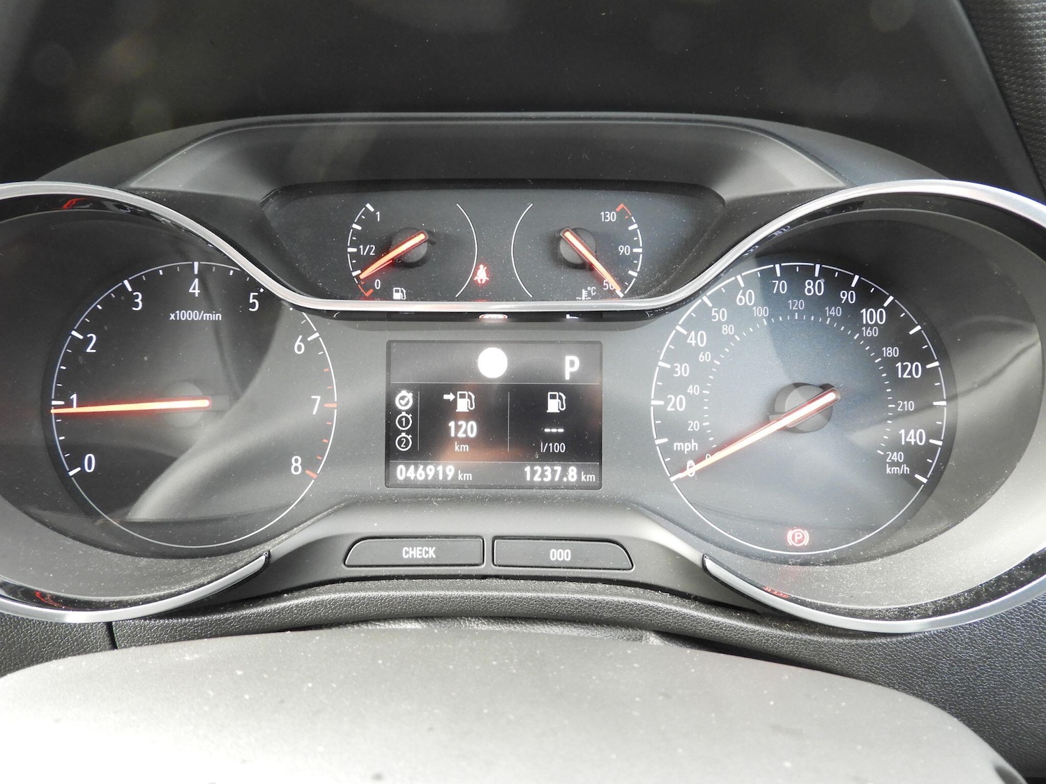 Used Vauxhall Crossland X 2020 for sale - 77016225: Photo 14