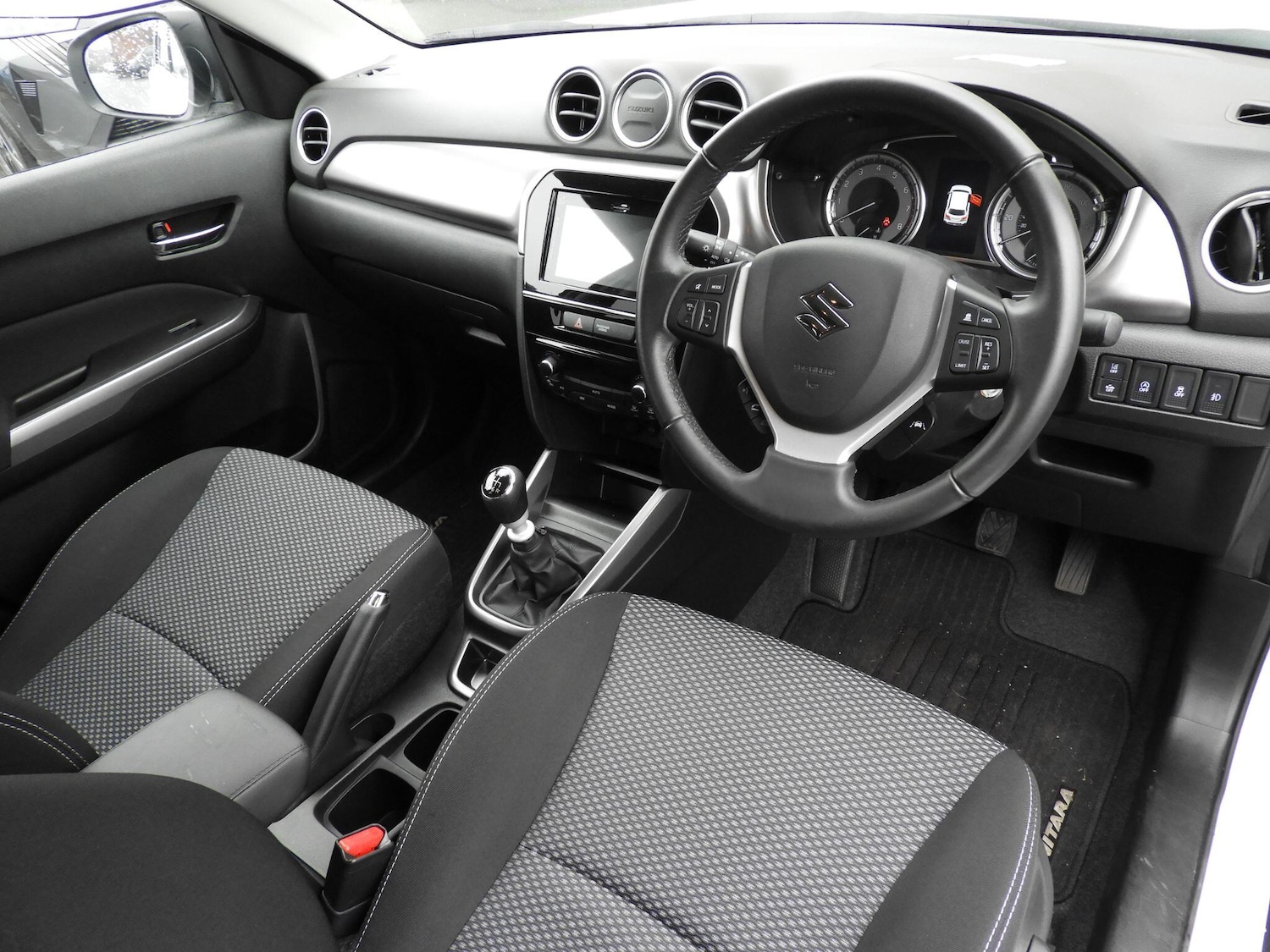 Used Suzuki Vitara 2023 for sale - 77255114: Photo 11