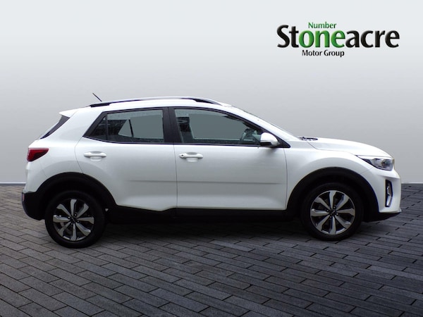 Used Kia Stonic 2021 for sale - 75741575: Photo 2