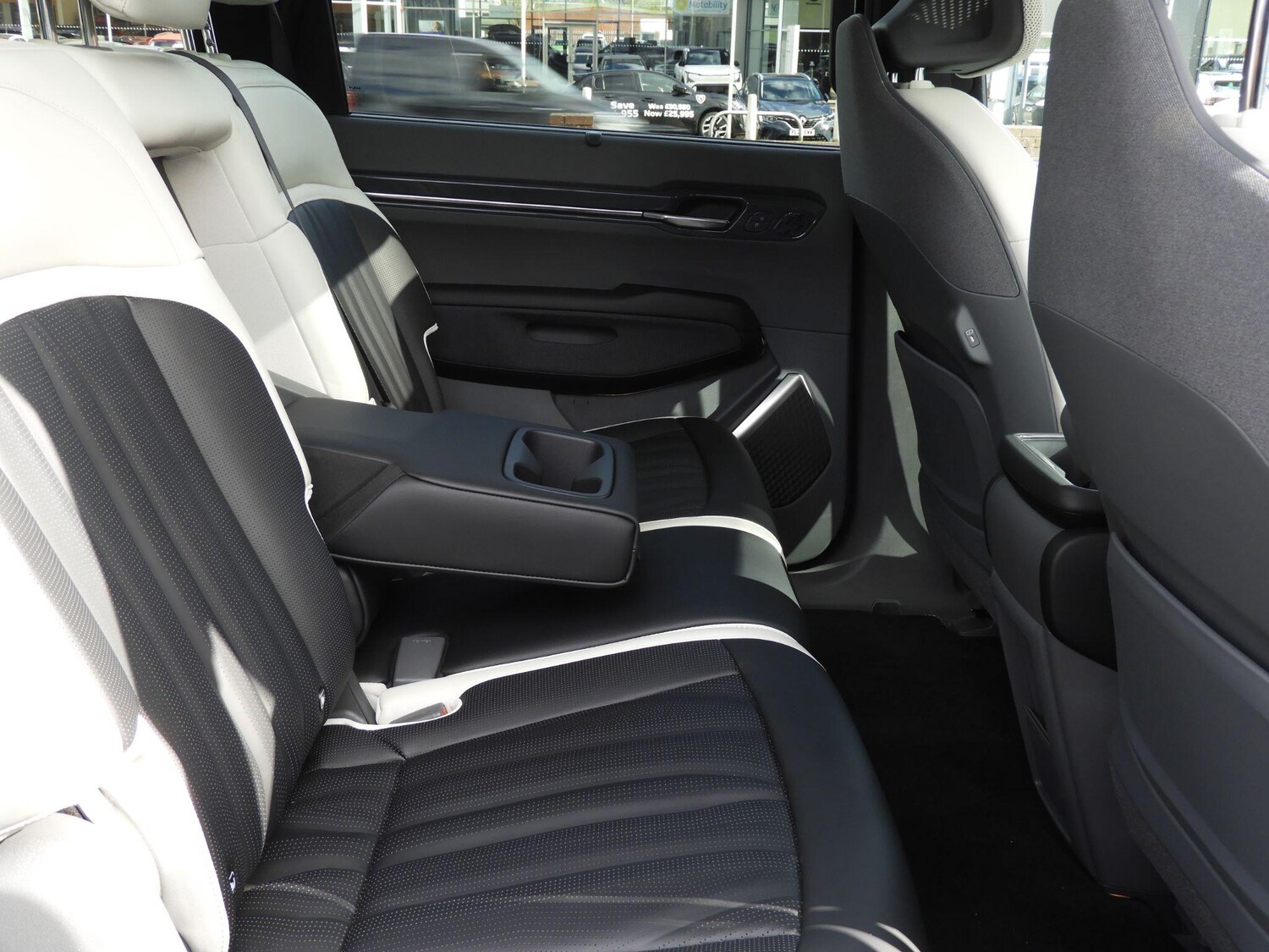 Used Kia EV9 for sale - 78215067: Photo 17