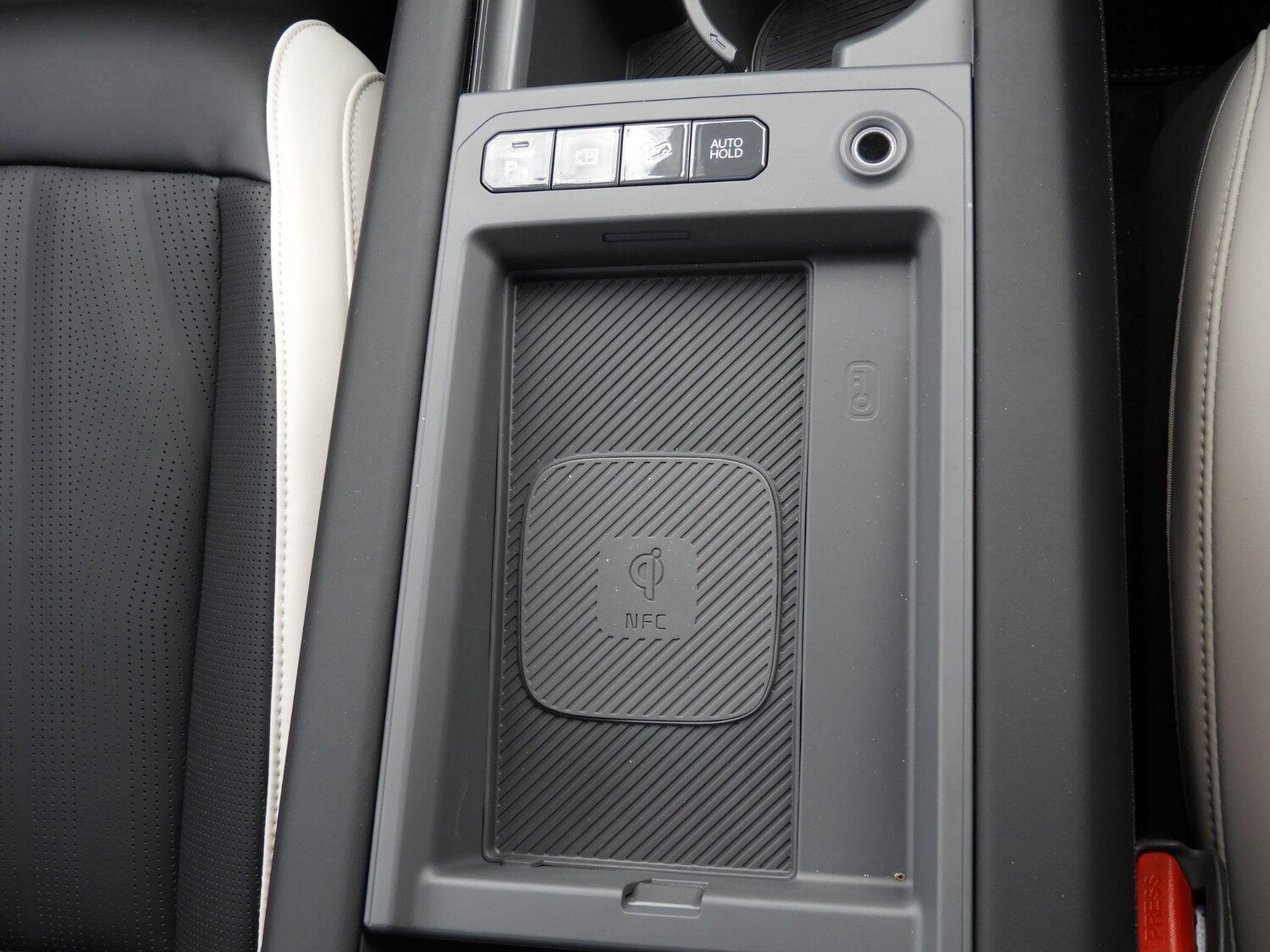 Used Kia EV9 for sale - 78215067: Photo 27