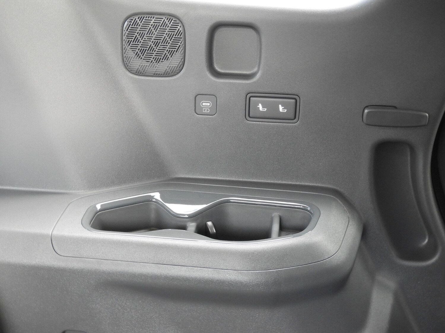 Used Kia EV9 for sale - 78215067: Photo 30