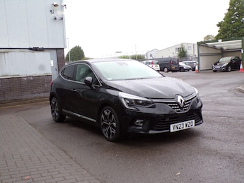 Used Renault Clio 2023 for sale - 75741429: Photo