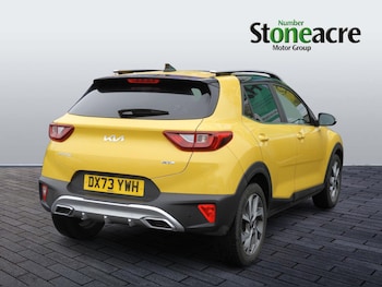 Used Kia Stonic 2023 for sale - 78613011: Photo