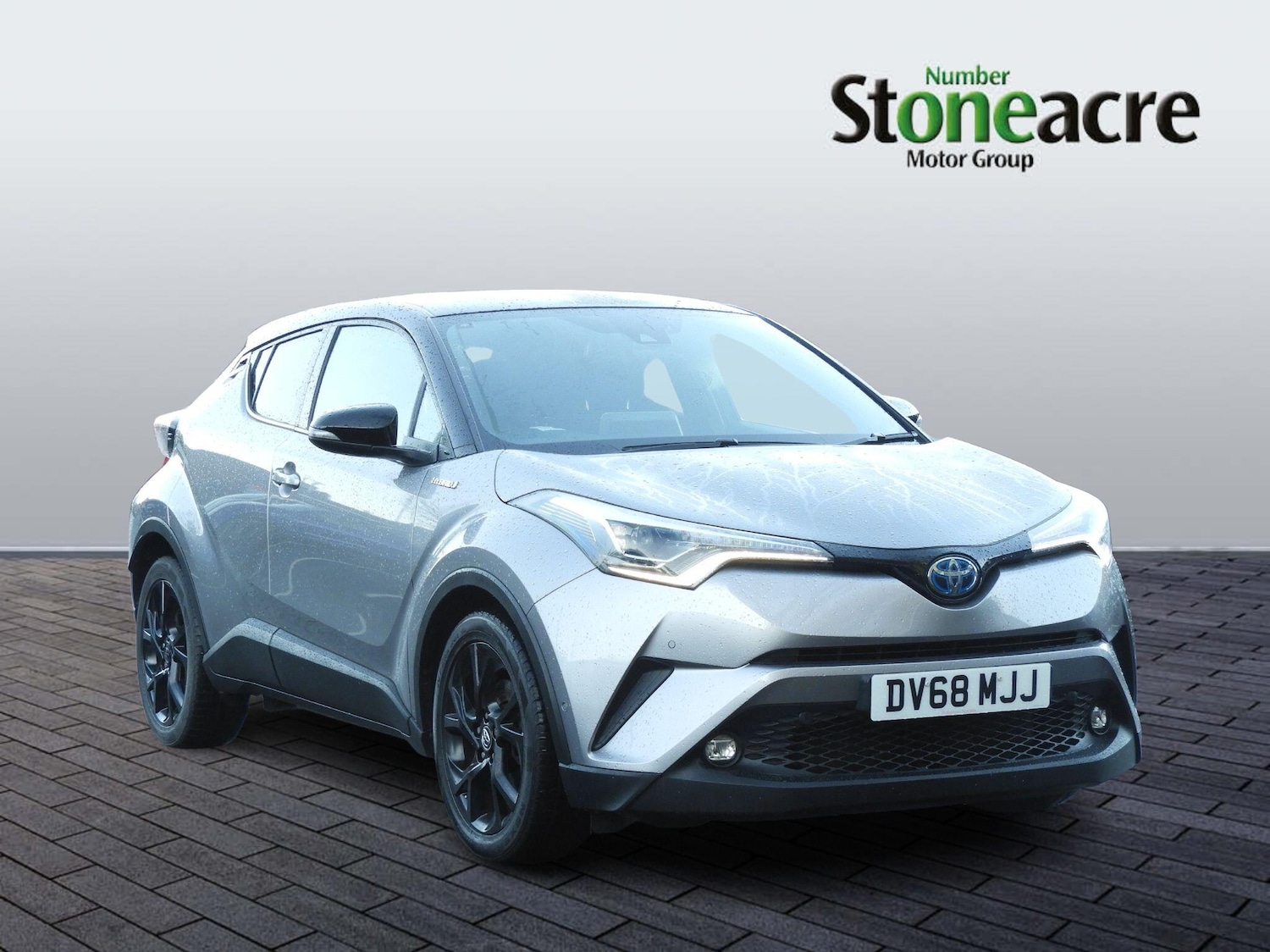 Used Toyota C-HR 2018 for sale - 76899301: Photo 1