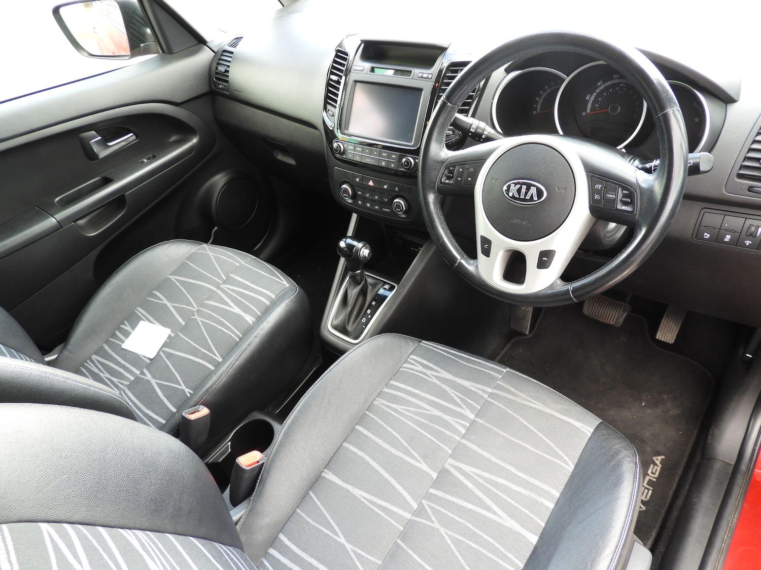 Used Kia Venga 2017 for sale - 78116150: Photo 11