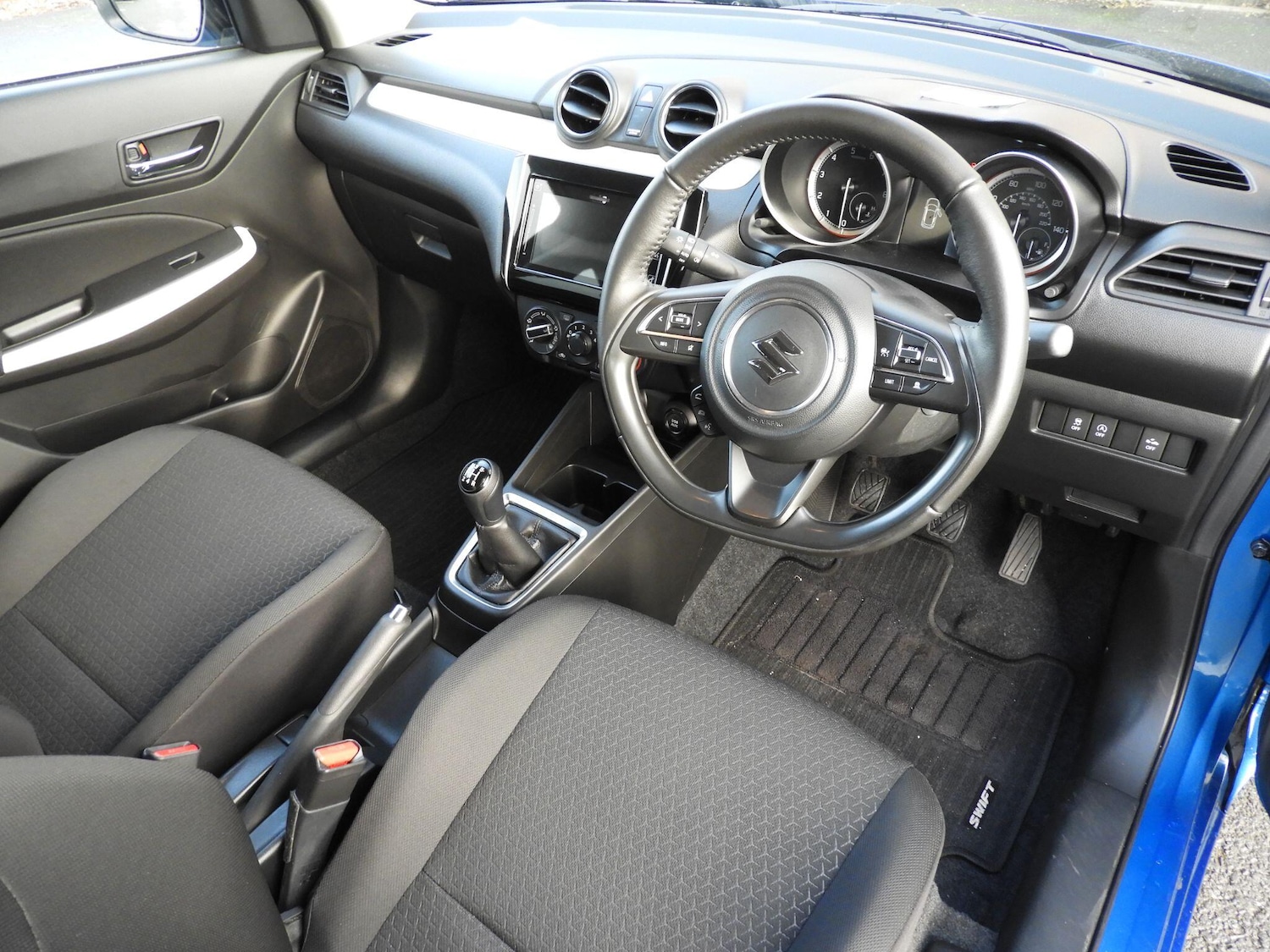 Used Suzuki Swift 2023 for sale - 77143685: Photo 11