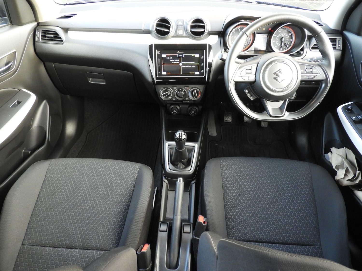 Used Suzuki Swift 2023 for sale - 77143685: Photo 12