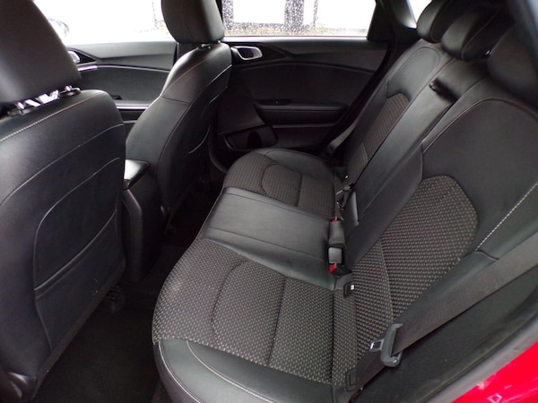 Used Kia Ceed for sale - 76174659: Photo 15