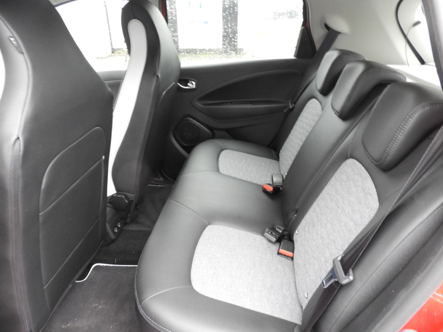 Used Renault Zoe 2020 for sale - 76976271: Photo 16