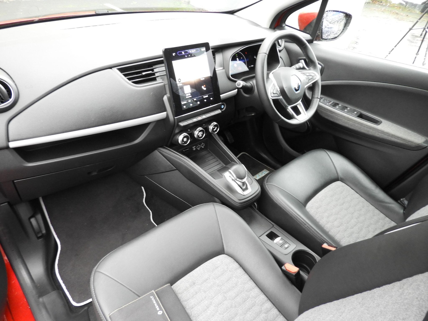 Used Renault Zoe 2020 for sale - 76976271: Photo 17