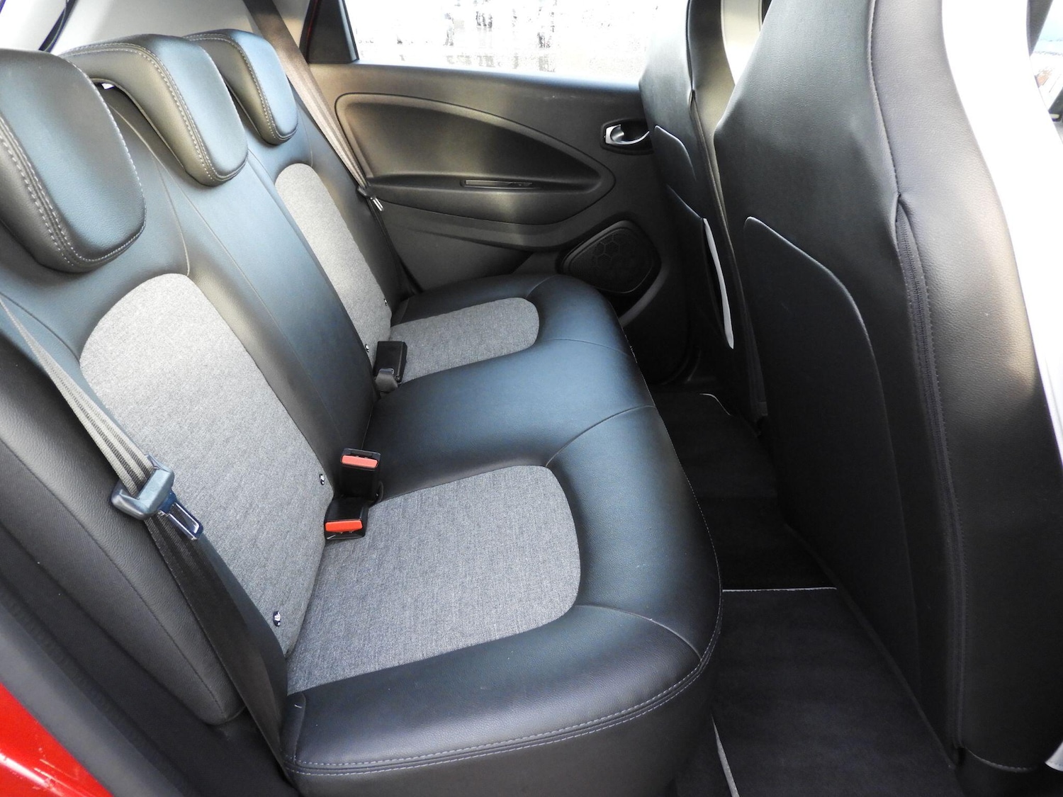 Used Renault Zoe 2021 for sale - 76913340: Photo 14