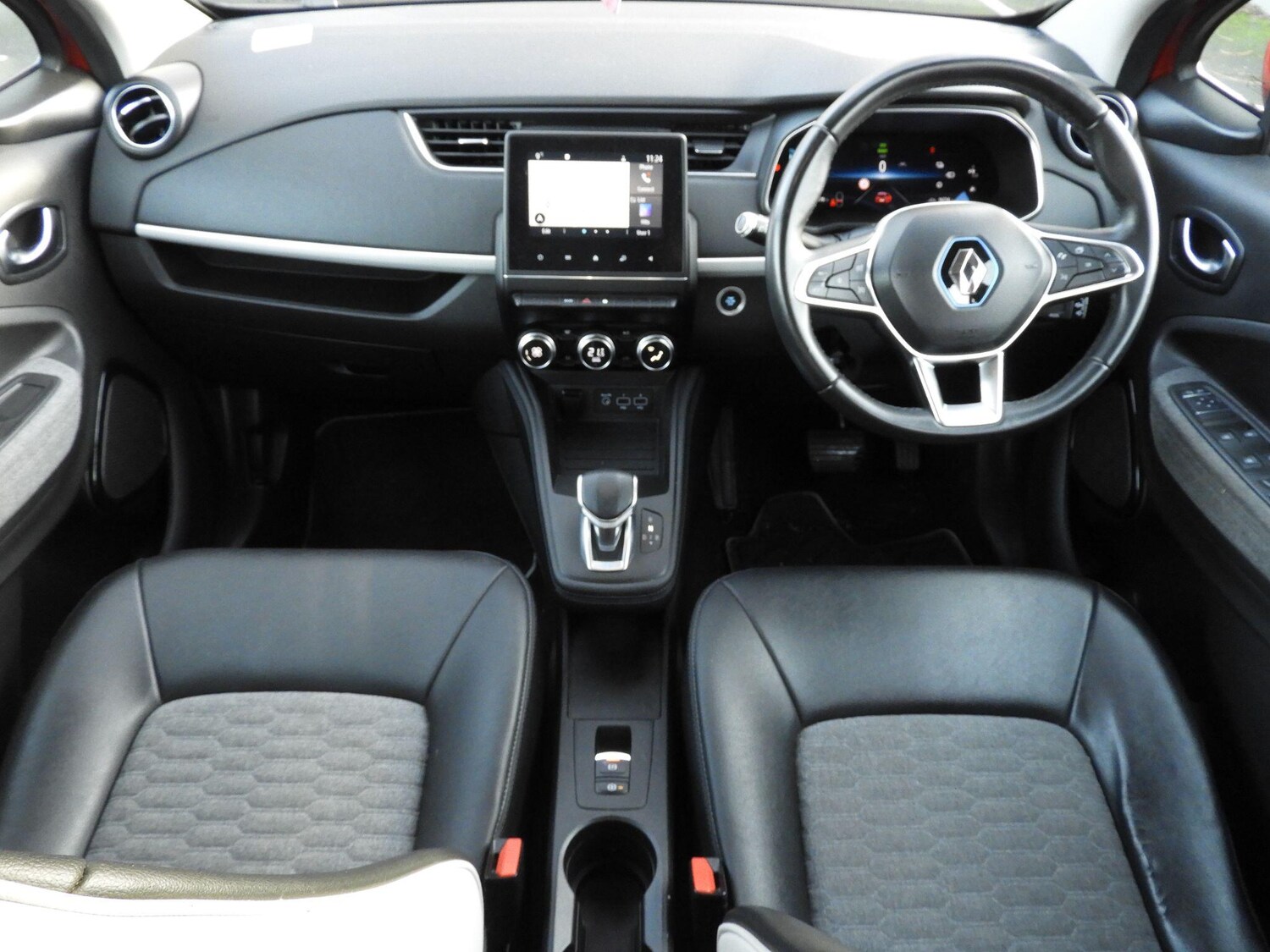 Used Renault Zoe 2021 for sale - 76913340: Photo 15