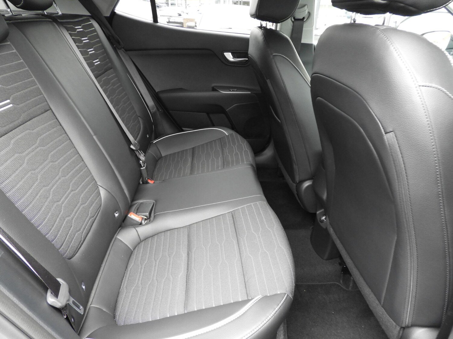 Used Kia Stonic 2026 for sale - 77793483: Photo 14