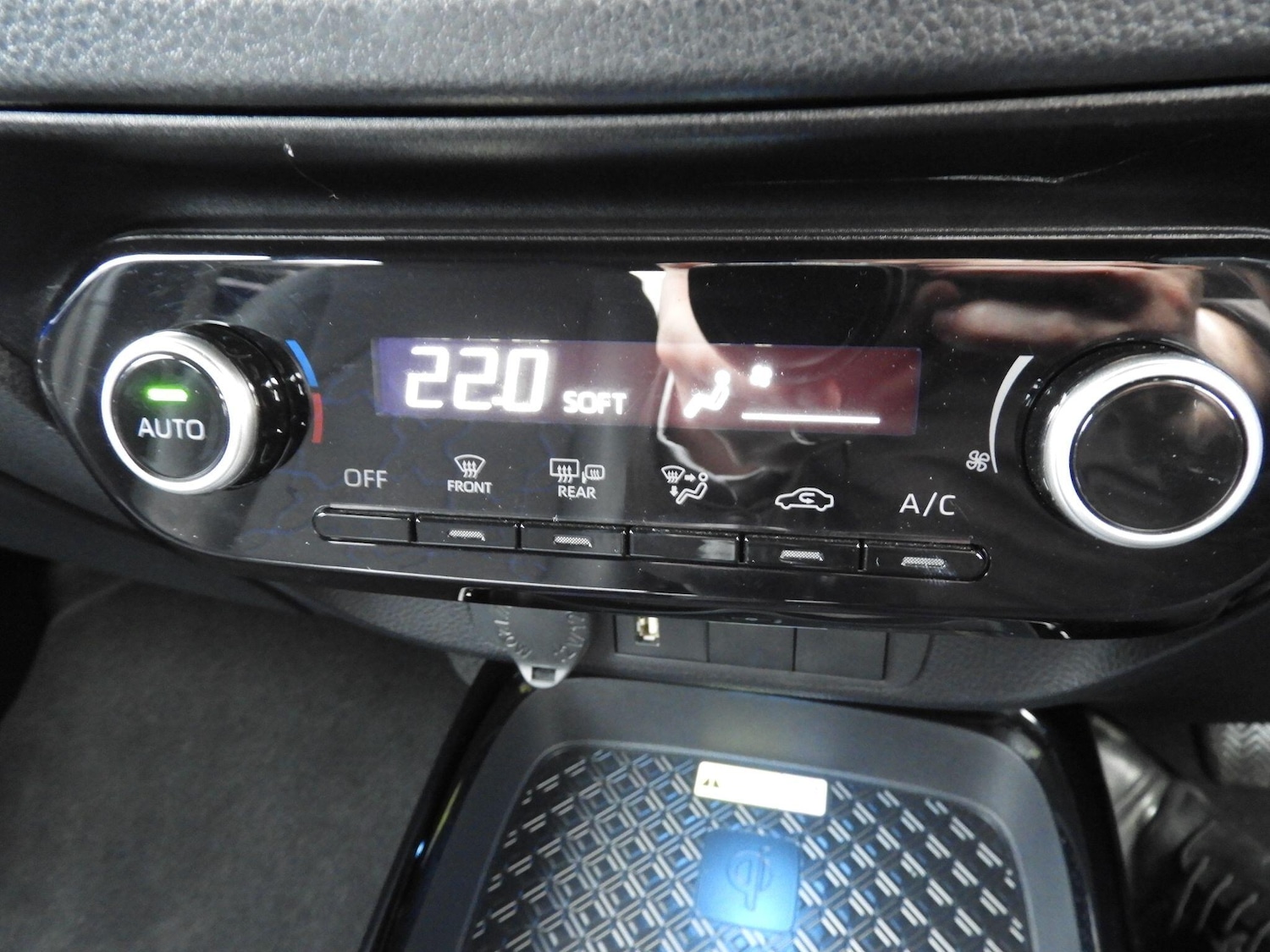 Used Toyota Aygo X 2023 for sale - 77439864: Photo 17