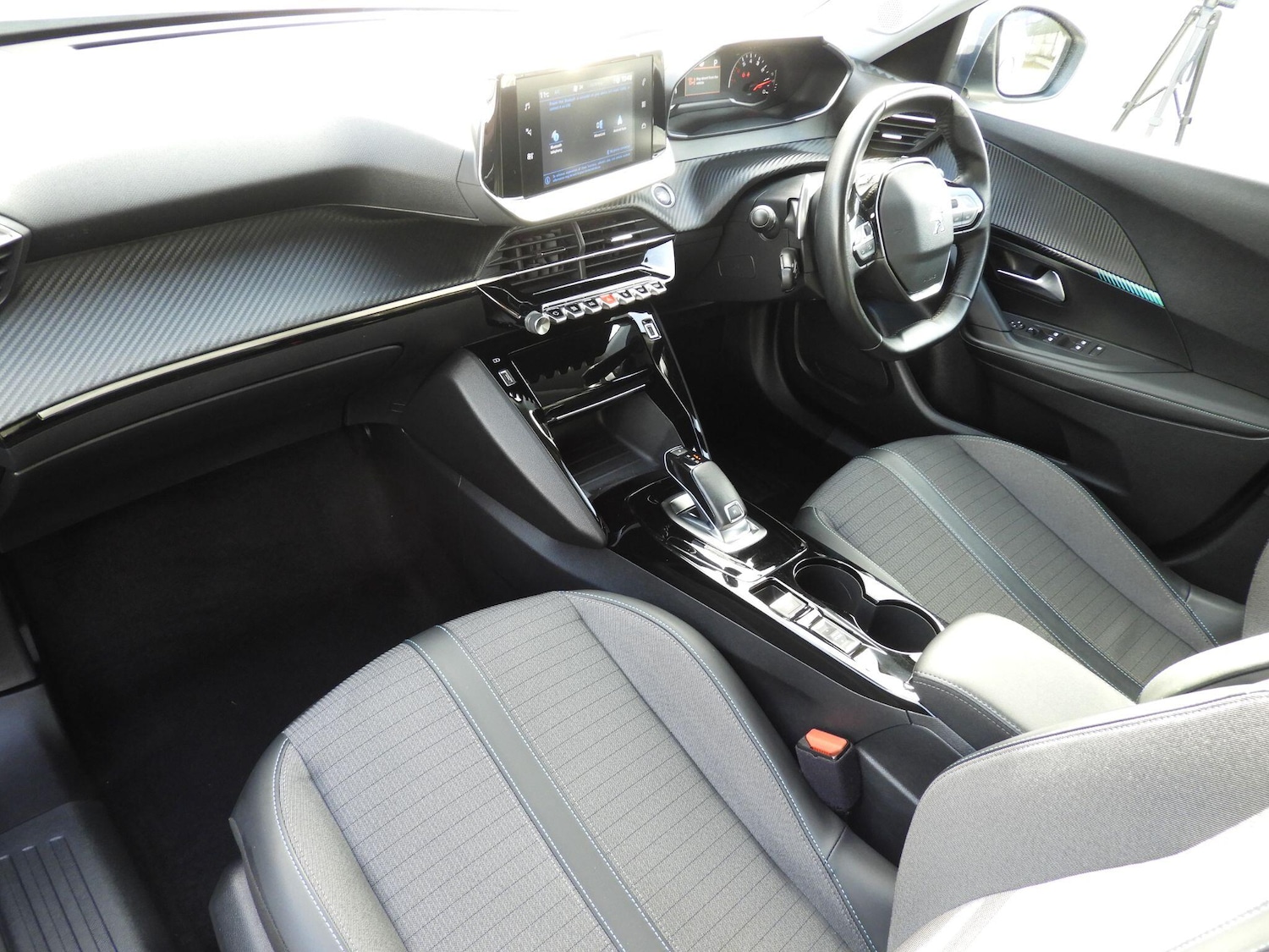 Used Peugeot 2008 2021 for sale - 77671168: Photo 17