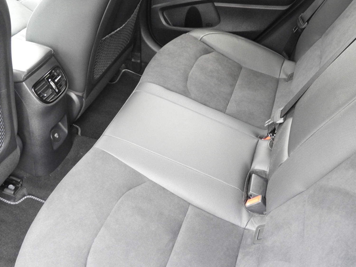 Used Kia XCeed 2024 for sale - 76537615: Photo 15