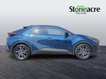 Used Toyota C-HR 2024 for sale - 79247768: Photo