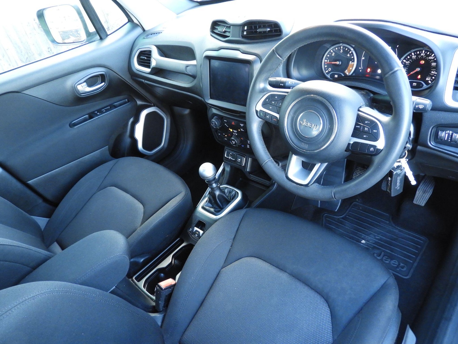 Used Jeep Renegade 2018 for sale - 78047454: Photo 12