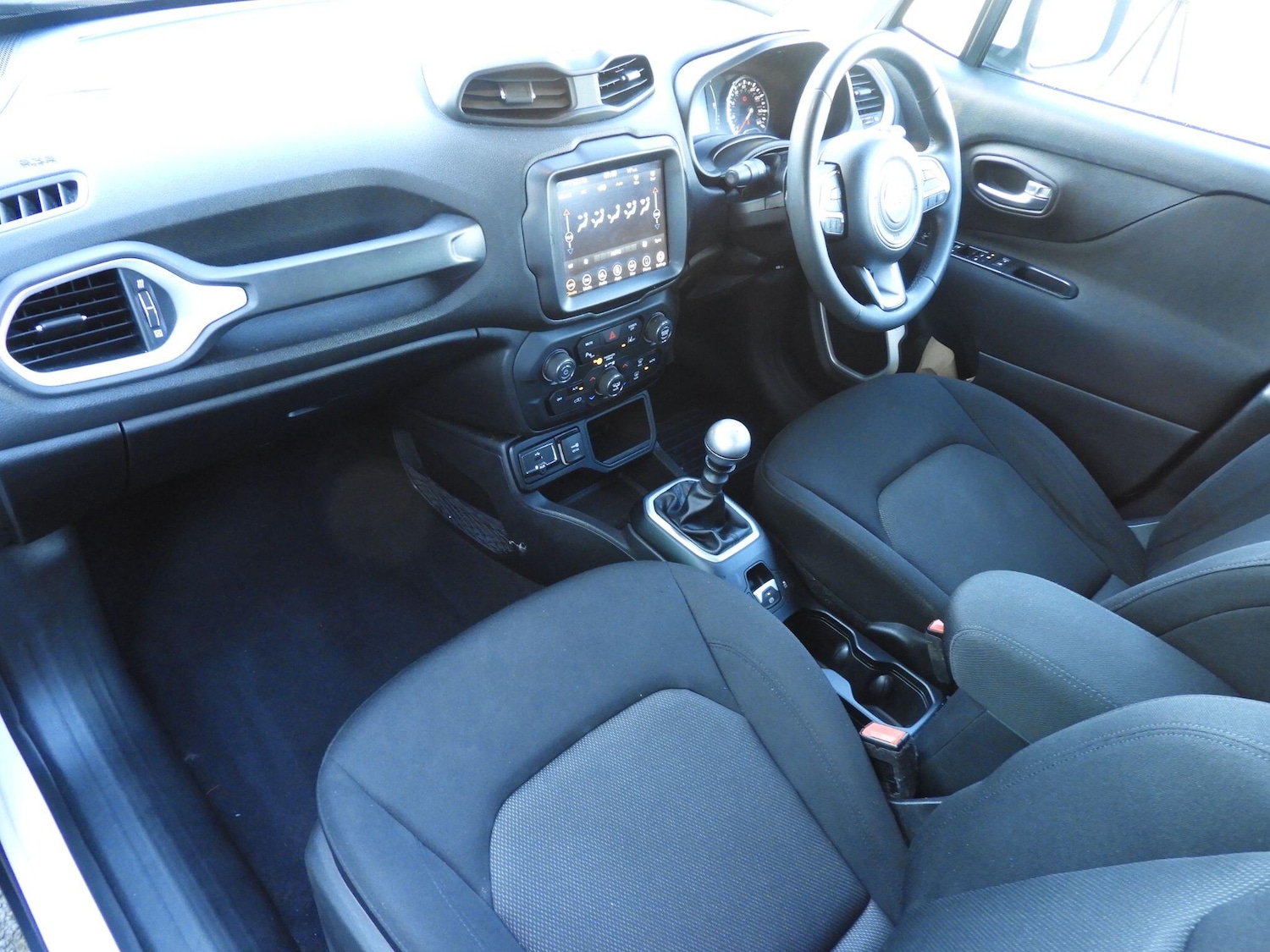 Used Jeep Renegade 2018 for sale - 78047454: Photo 14