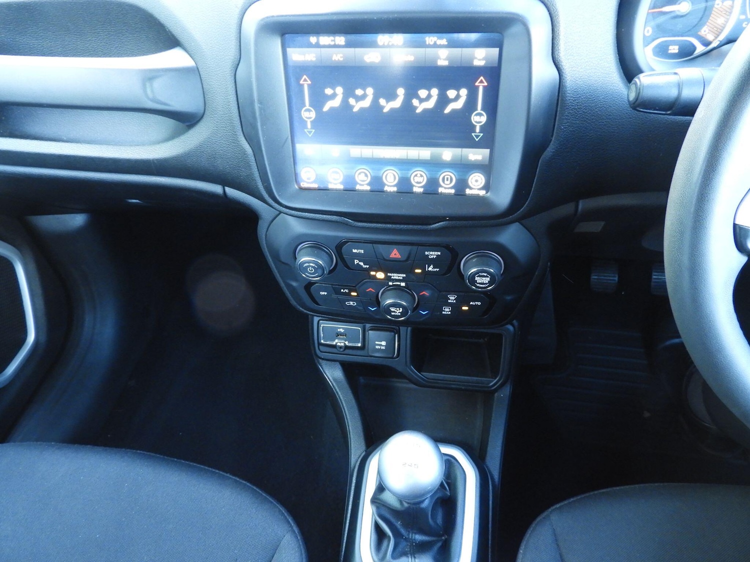 Used Jeep Renegade 2018 for sale - 78047454: Photo 18