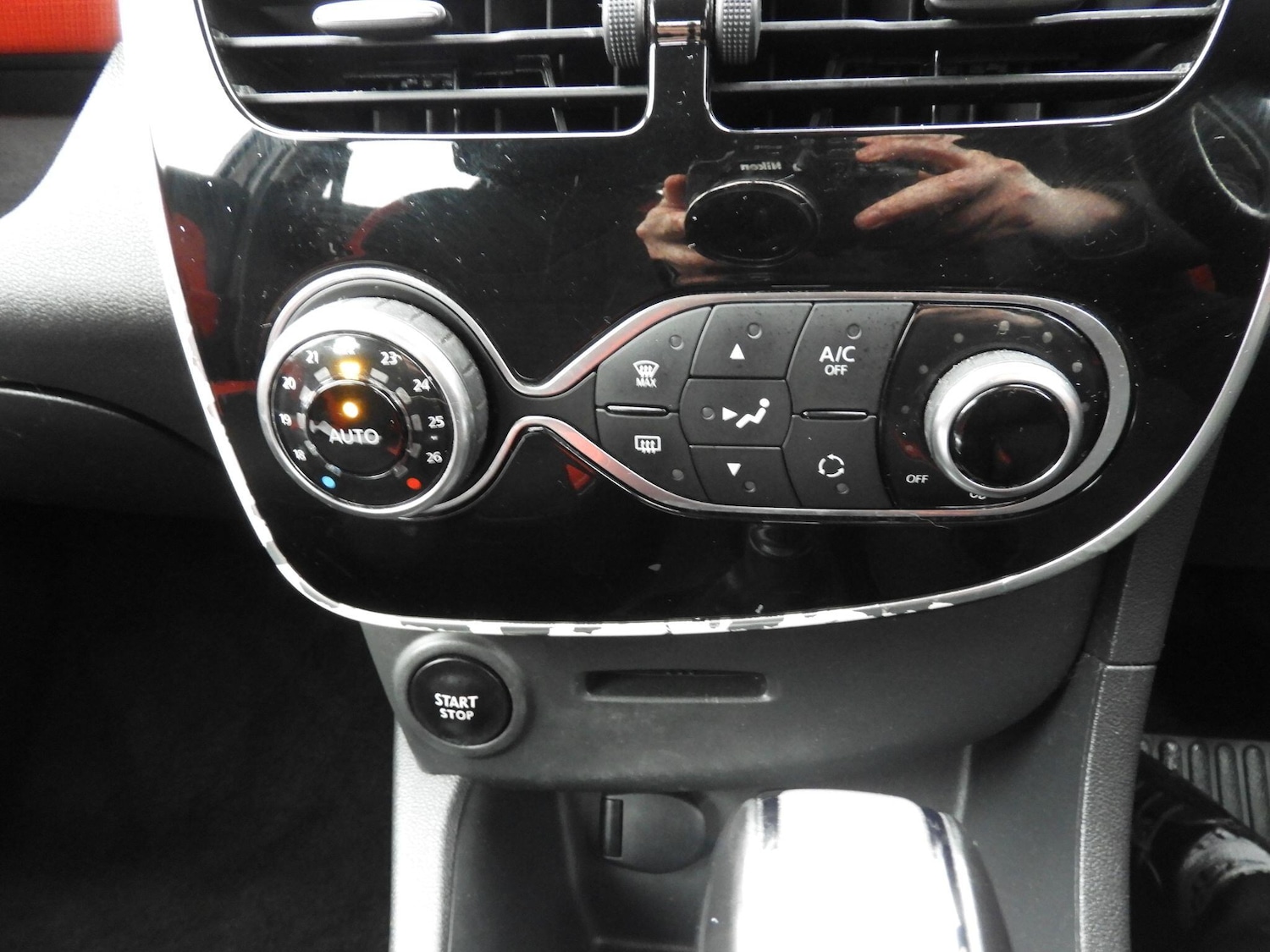 Used Renault Clio 2016 for sale - 77255105: Photo 10