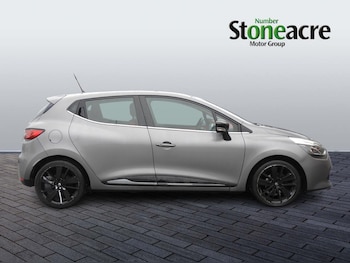 Used Renault Clio 2016 for sale - 77255105: Photo