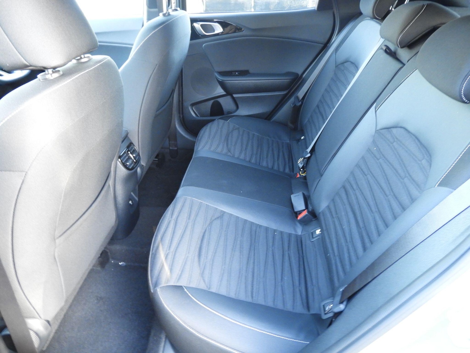 Used Kia XCeed 2025 for sale - 76994570: Photo 16