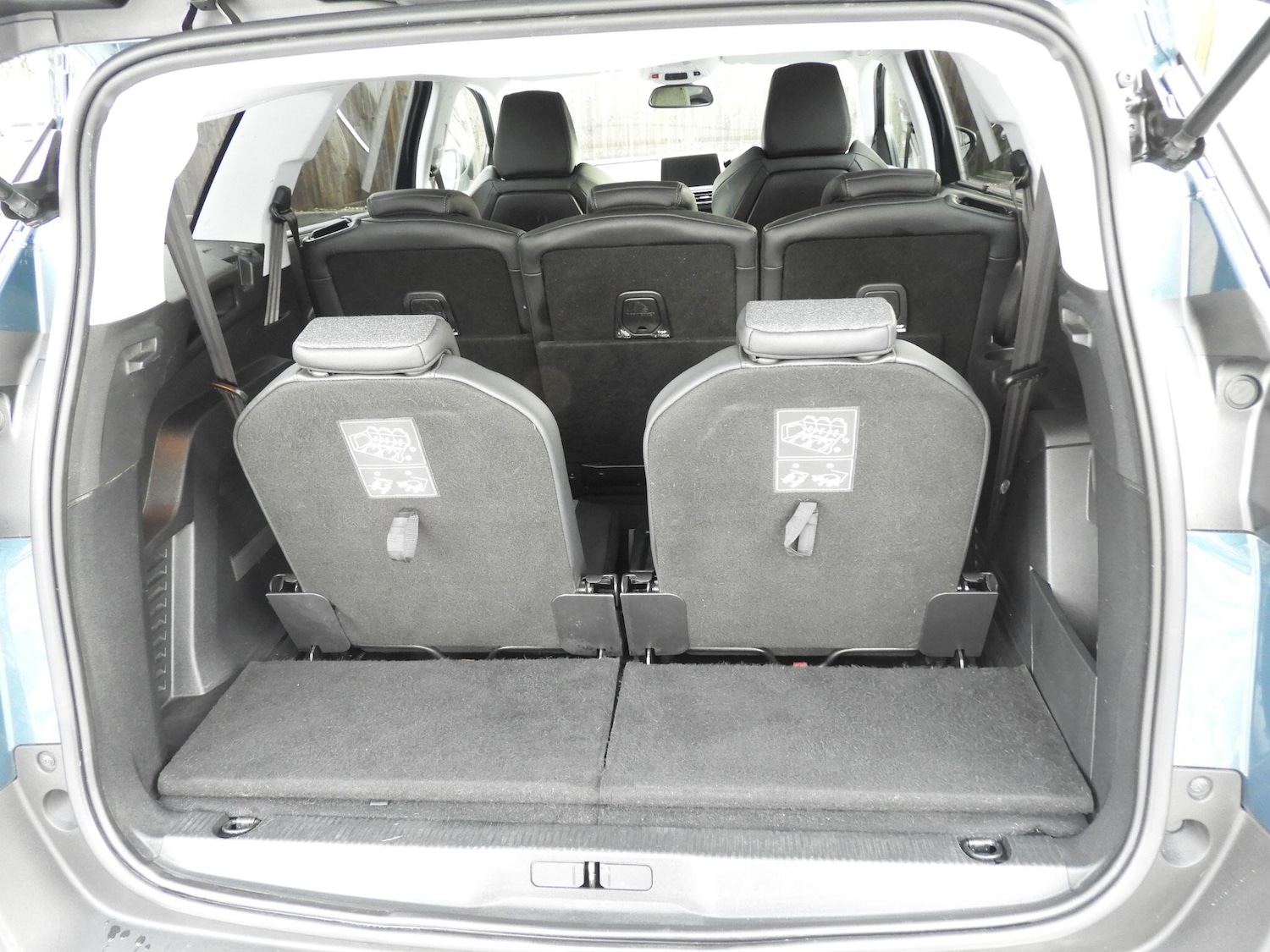 Used Peugeot 5008 2023 for sale - 77156279: Photo 12