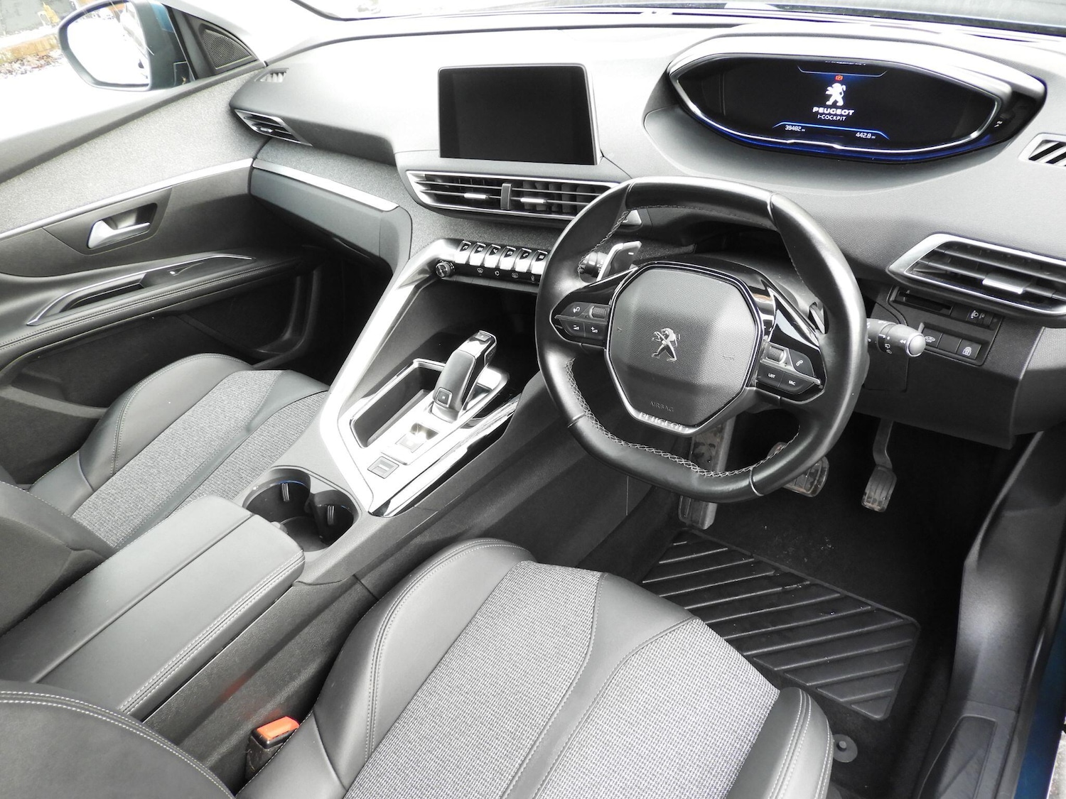 Used Peugeot 5008 2023 for sale - 77156279: Photo 13