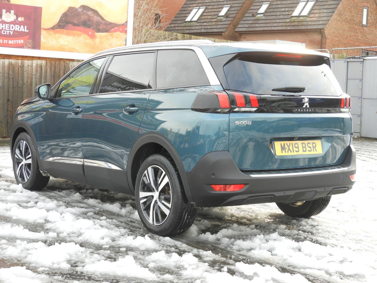 Used Peugeot 5008 2023 for sale - 77156279: Photo 5